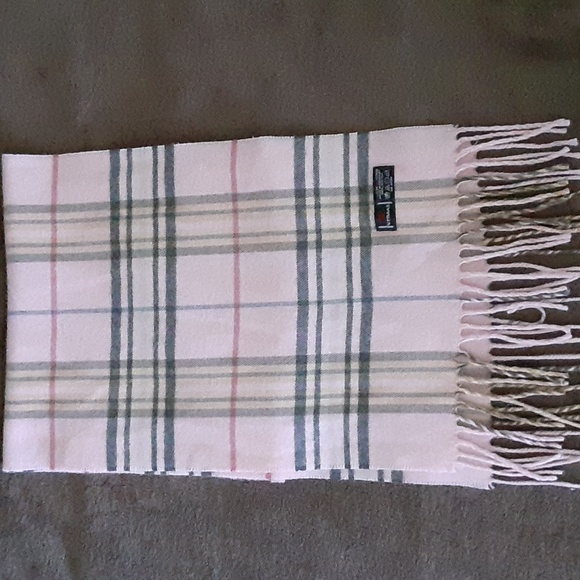 V. FRAAS Accessories - V.FRAAS Pinkrose Plaid Cashmink Scarf